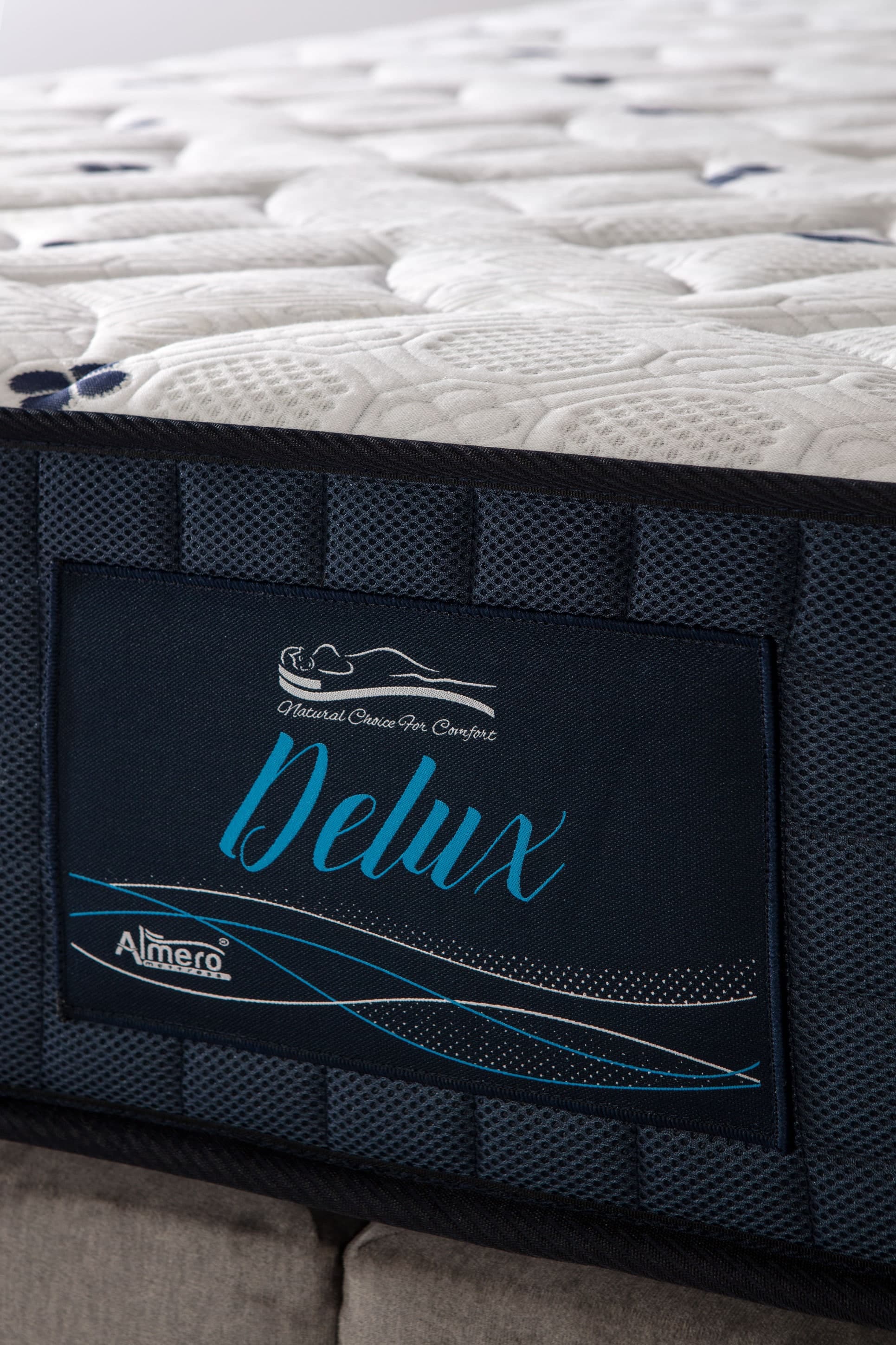 Delux